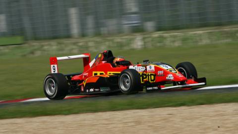 Imola, gara 2: Vince Maisano.<br>Brutto incidente tra Bacci e Cunill