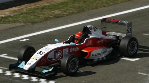 Varano, gara  2:<br>Marciello vince, primo podio di Cheever