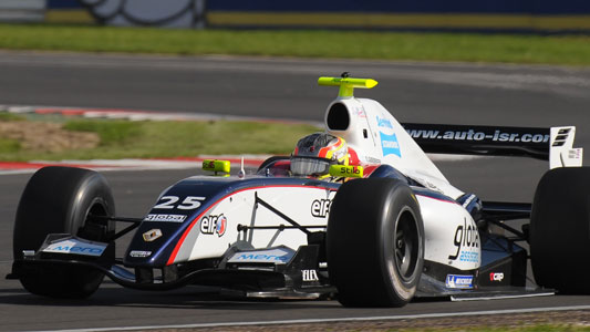 Silverstone - Gara 1<br>Guerrieri domina e si rilancia