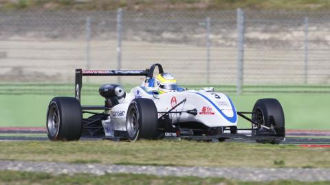 Vallelunga, gara 1: Ramos vince e allunga