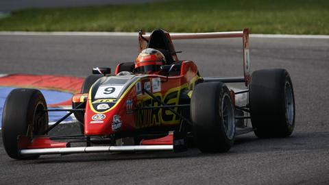 Monza, gara 2: Maisano &egrave; incontenibile