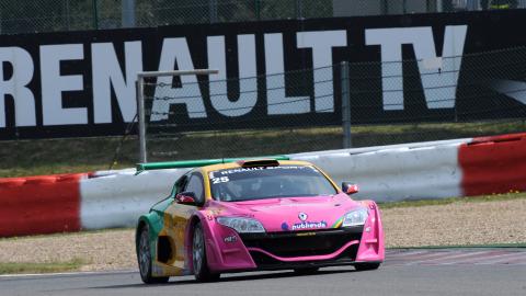 Spa, gara 1: ancora Comini