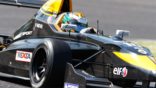 Imola, qualifica: il baby McKee in pole