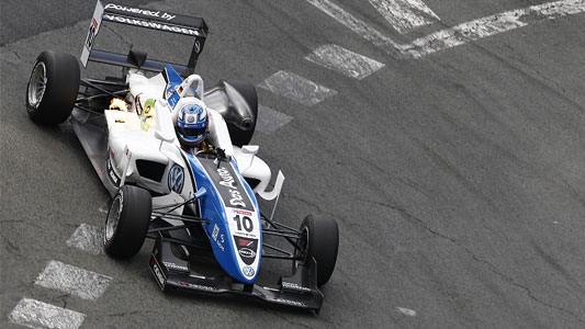 Pau, qualifica 2: Wittmann conquista la pole