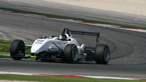 Misano, libere 1: Giovesi al top