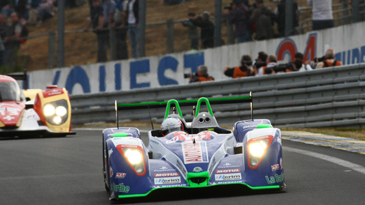 Le Mans - Dopo 22 ore<br>Finito il sogno per la Pescarolo e l'Audi trema