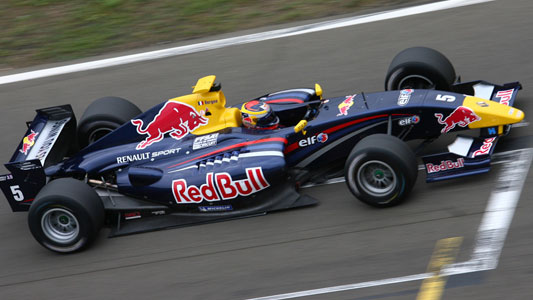 Budapest, libere 1: Vergne apre il weekend