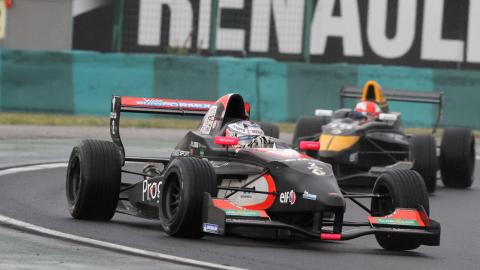 Budapest, gara 2:<br>doppietta Tech 1 con Chatin e Tarancon