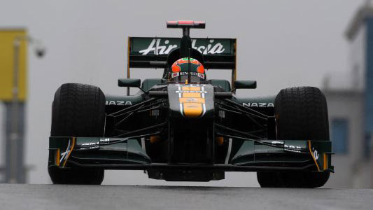 Chandhok al Nurburgring al posto di Trulli<br>Che ha rinnovato il contratto con la Lotus