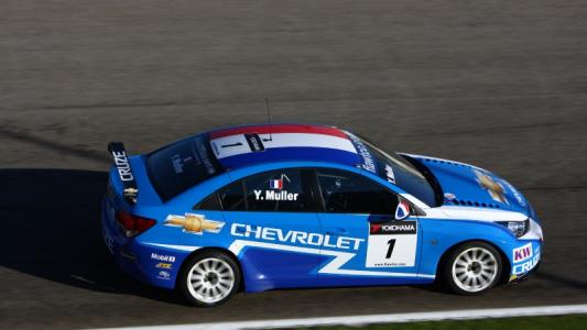 Valencia, qualifica: Muller in pole