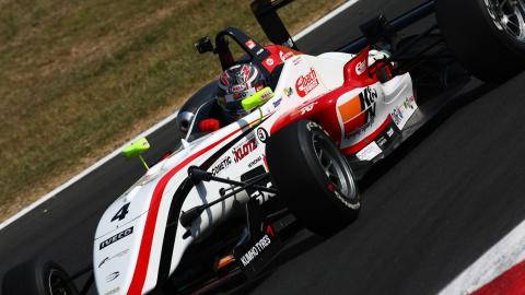 Mugello, libere 1: Lewis apre il week-end