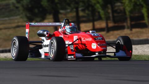 Mugello, qualifica: prima pole di Regalia