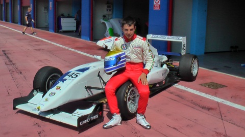 Tomcat porta all’esordio Urrutia