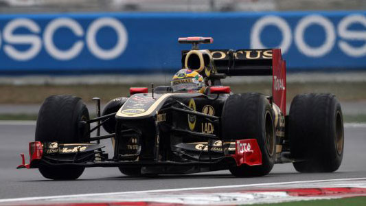 Renault diventa Lotus, ma rischia... i Renault