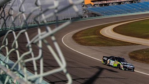 Homestead, qualifica: Edwards inizia con la pole