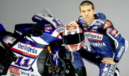 Yamaha svela la livrea di Ben Spies per Valencia