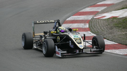 Zandvoort, gara 3: vince Sato