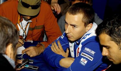 Jorge Lorenzo incontra il suo Fans Club a cena