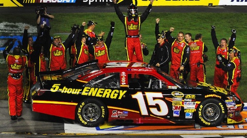 Richmond, gara: Bowyer ancora in vetta