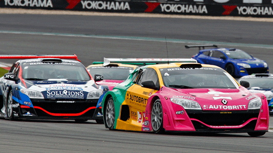 Test Megane free per giovani formulisti