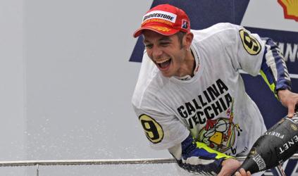 Valentino Rossi colto da appendicite