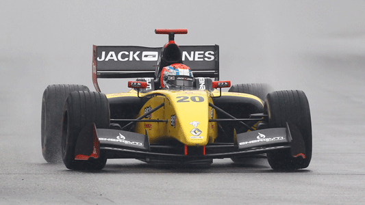 Monza - Libere 1<br>Subito duello Magnussen-Da Costa