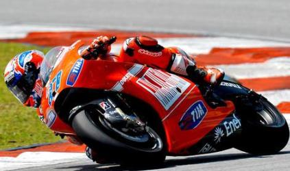 Rossi il più veloce nei test di Sepang