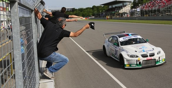 Brno, gara 2: Berton riporta la BMW al top