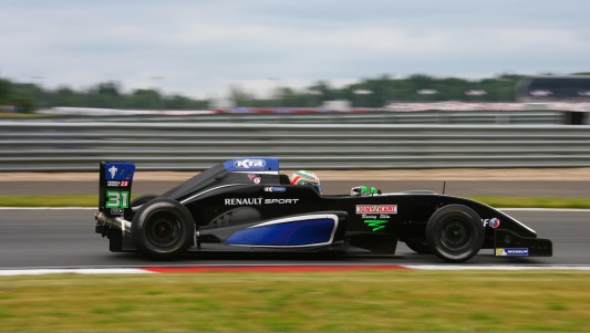 Mosca, qualifica 2: Ocon in pole. Quarto D'Agosto
