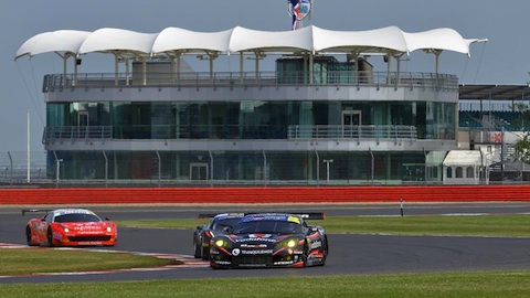 Silverstone, gara 1: Corvette a segno