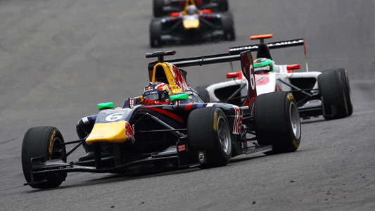 Spa, gara 1: prima vittoria di Kvyat
