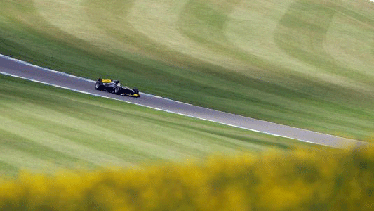 Donington - Qualifica<br>Karthikeyan pole di forza