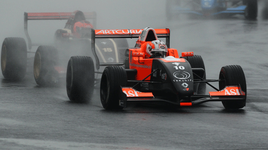 Budapest, gara 1: Gasly rain man