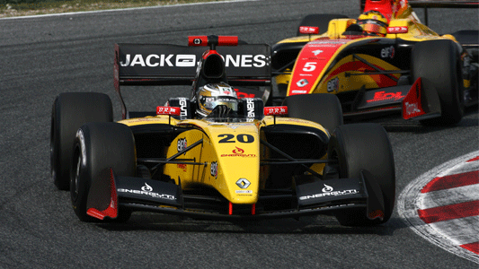 Montmel&ograve; - Gara 2<br>Magnussen esagerato chiude il 2013