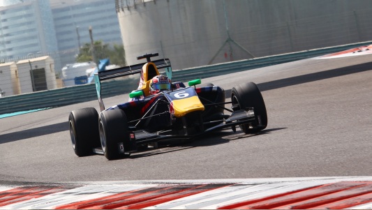 Abu Dhabi, libere: Kvyat ci prova