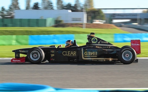 Boutsen su una F.1 biposto a Baku