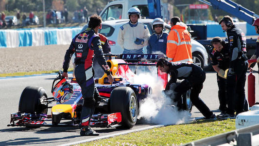 Jerez - 3° giorno<br>Magnussen leader, in crisi i team Renault
