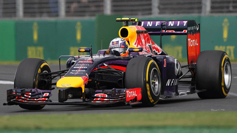 Melbourne<br>Ricciardo squalificato per il consumo benzina