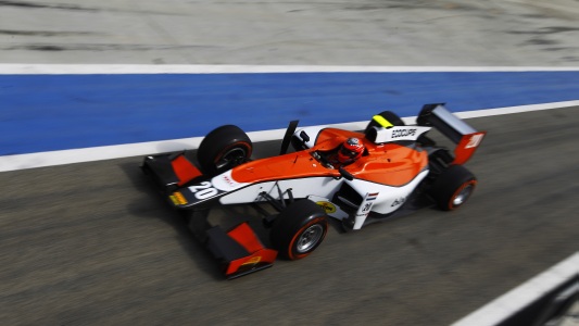 Al Sakhir – 4° turno<br>De Jong precede Cecotto