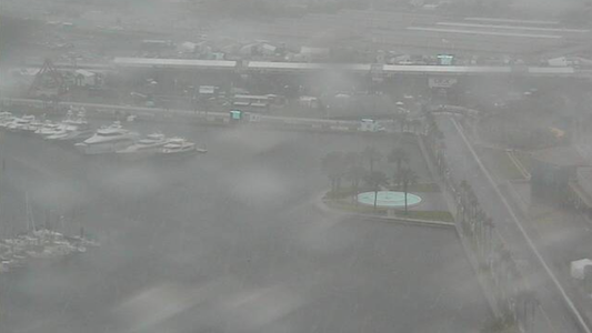 Allerta tornado a St.Pete, qualifica rimandata
