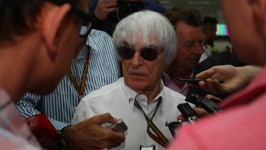 Ecclestone: ‘F1 inaccettabile”