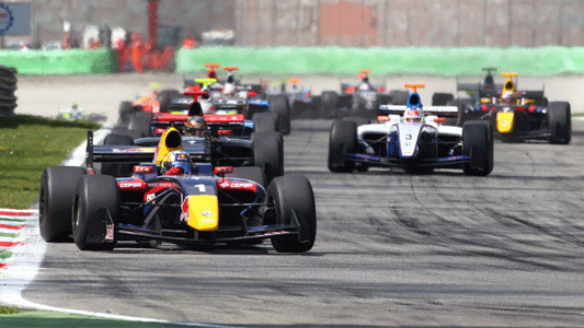 Monza - Gara 2<br>Sainz domina, Ghiotto quarto