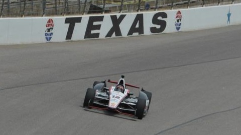 Fort Worth, qualifica: Power si piazza in pole