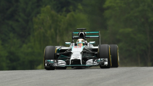 Spielberg – Libere 2<br>Hamilton fa la differenza