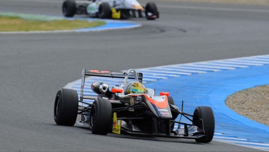 Jerez, gara 2: Stuvik vince ancora