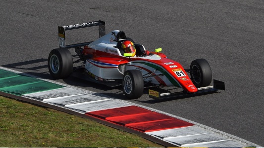 Mugello, qualifiche: doppia pole per Maisano