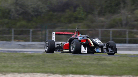 ANTEPRIMA - Il motore Renault in pista<br>al Lausitzring con il team MaCon
