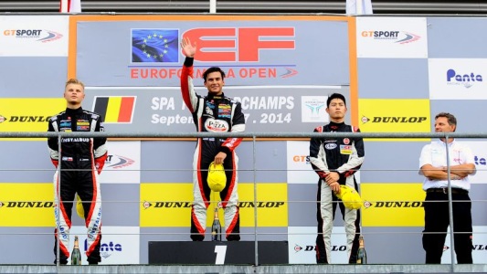 Spa, gara 2: Stuvik vince e allunga