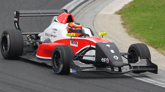 Budapest, qualifica 2: prima pole di Aitken