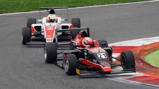 Monza, gara 3: tripletta di Drudi